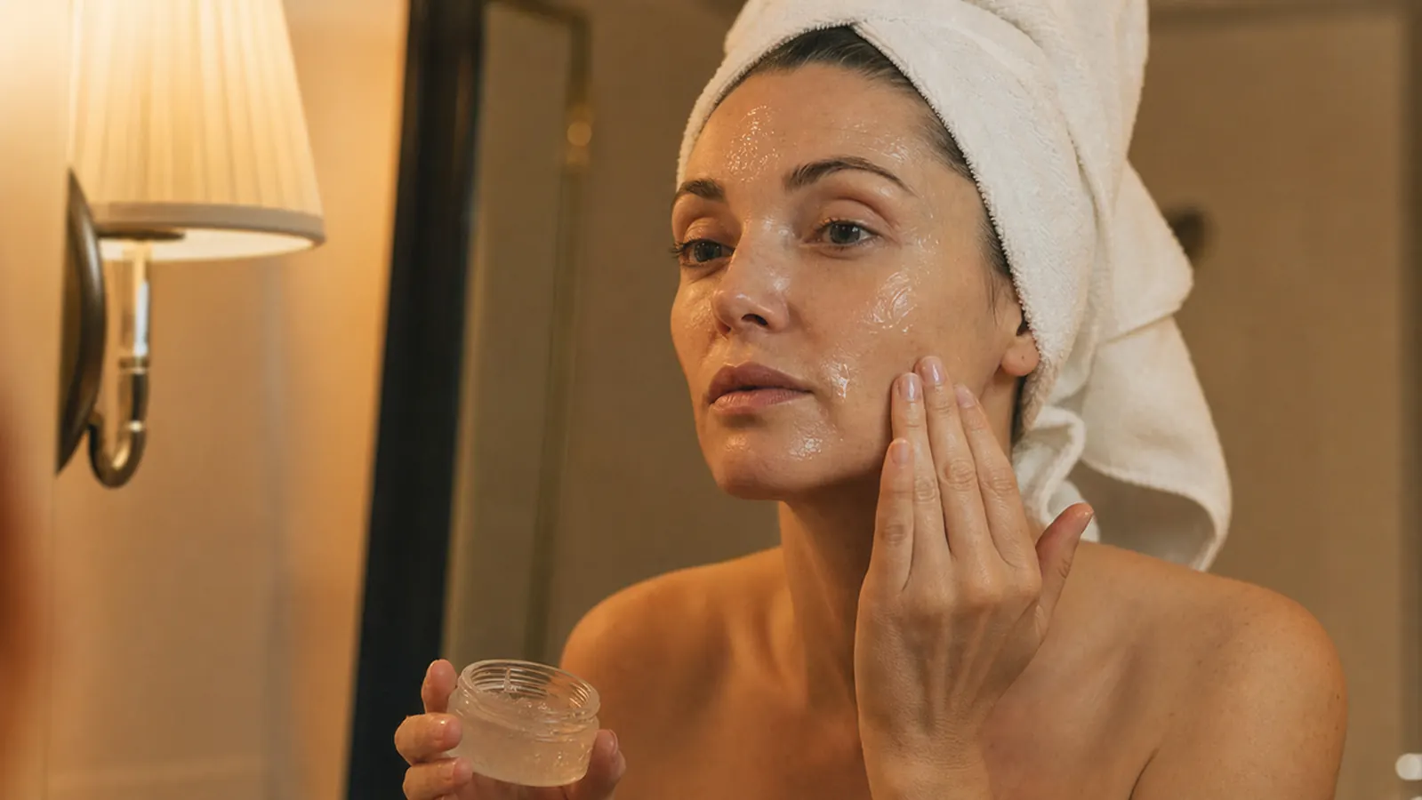How to Use an Overnight Hydrogel Mask for Firmer, Bouncier Skin